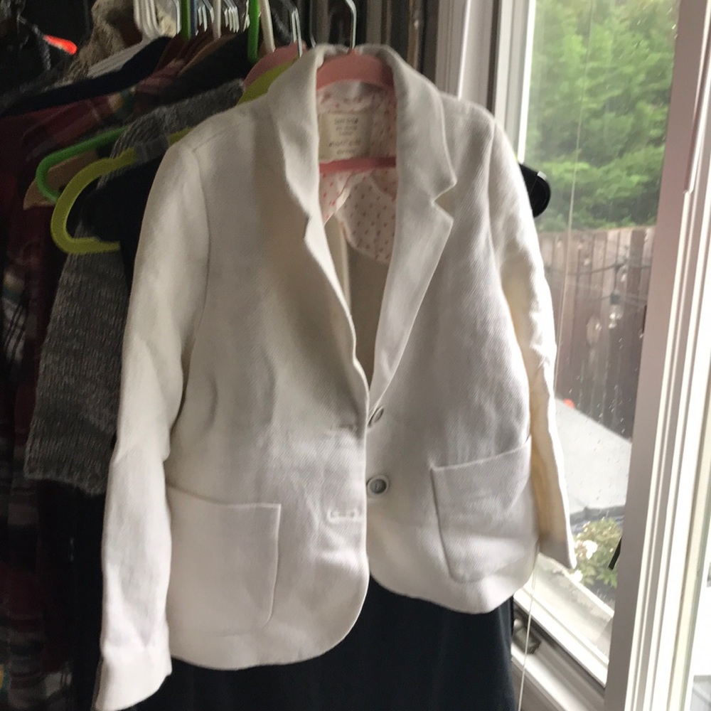 Zara girls white blazer size 6/7